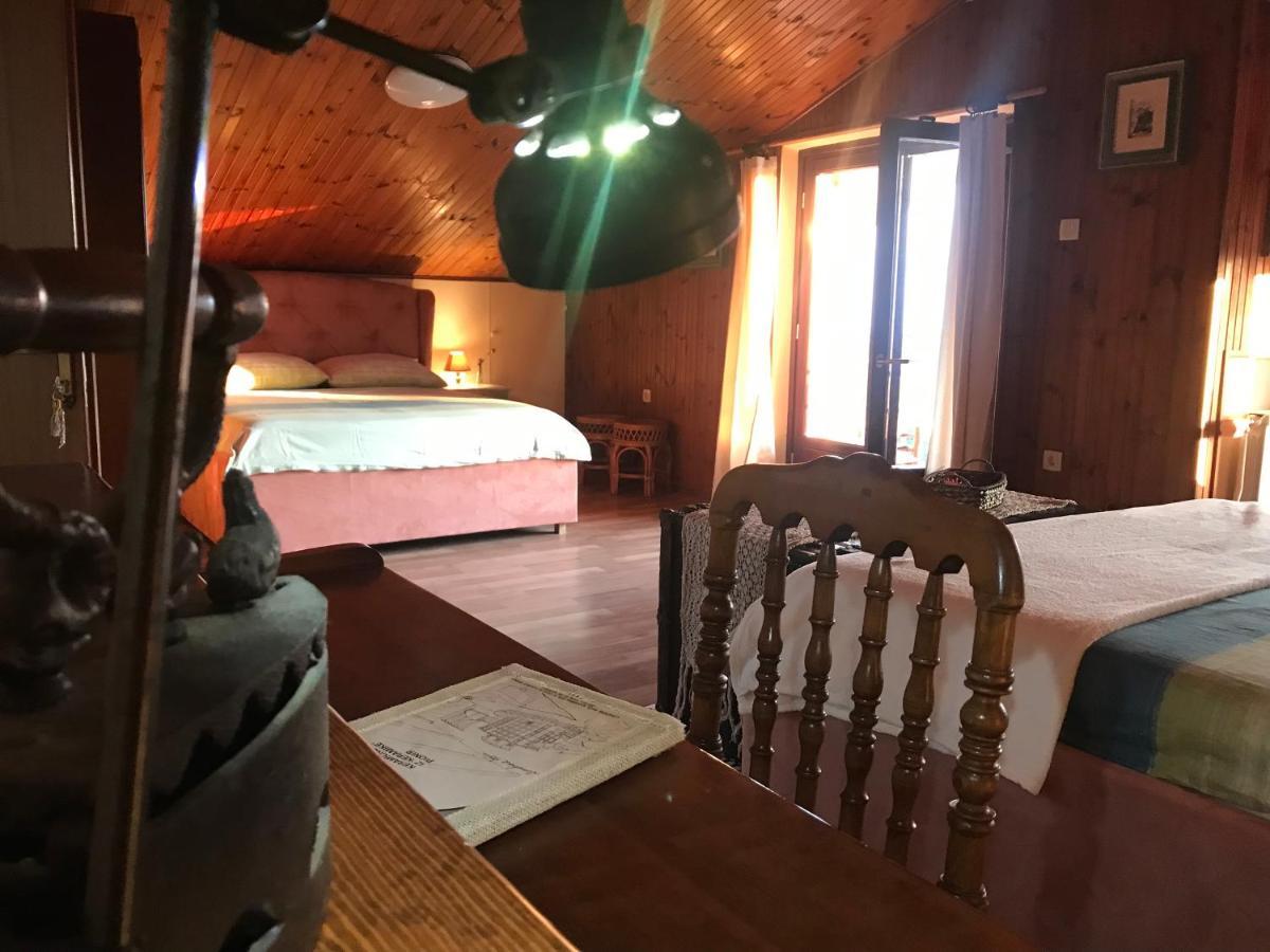 Enam Room Kojsko Bagian luar foto