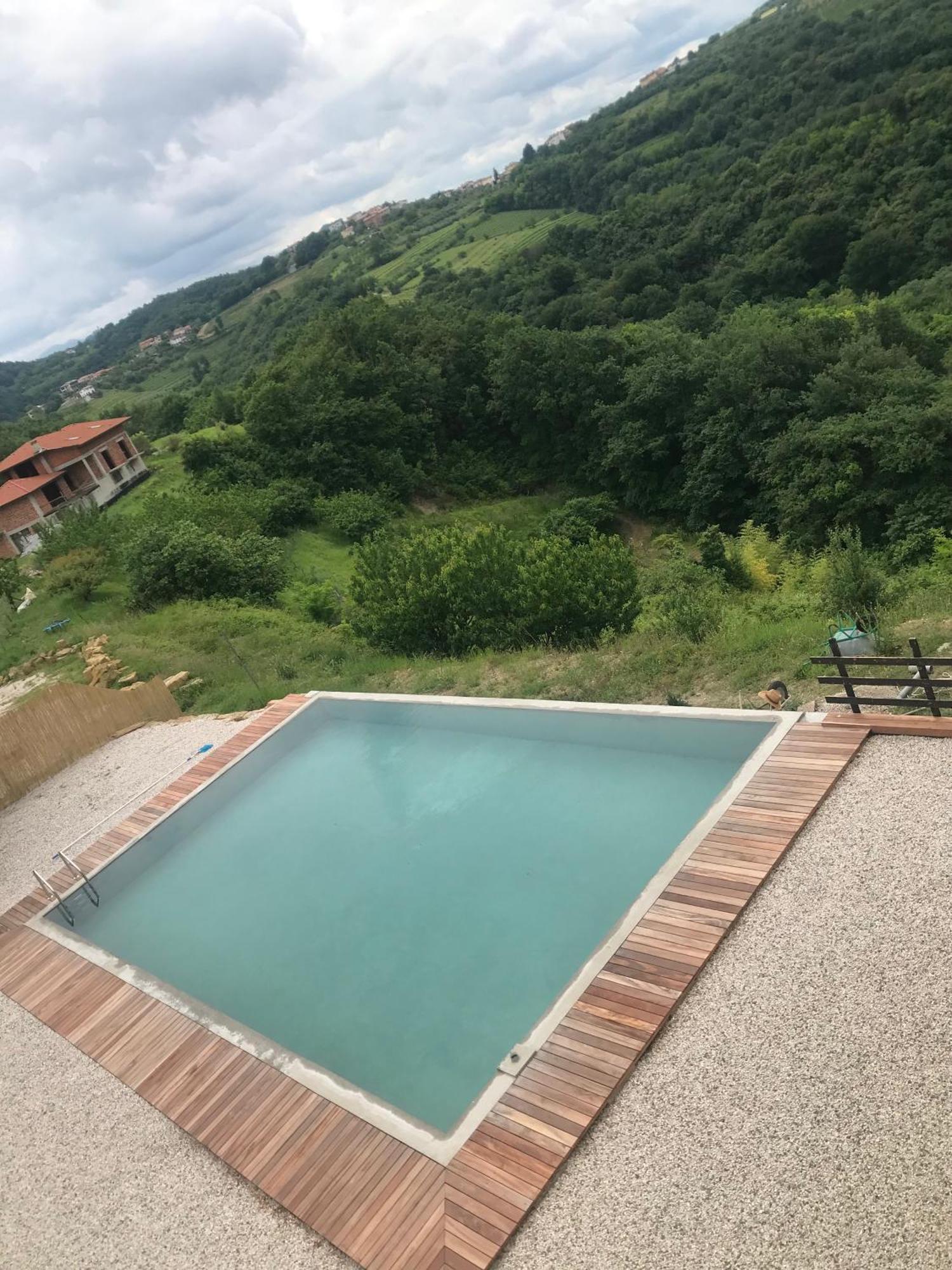 Enam Room Kojsko Bagian luar foto