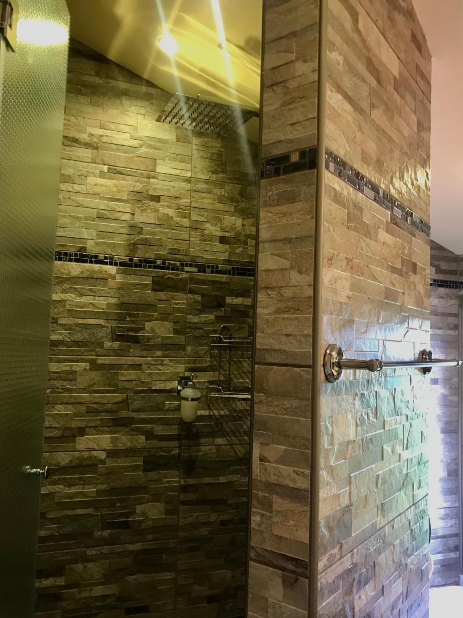 Enam Room Kojsko Bagian luar foto